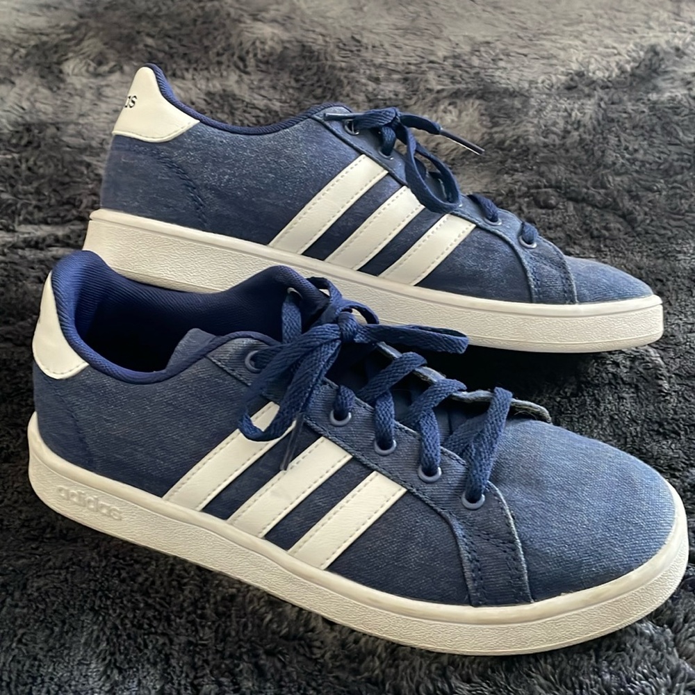 Adidas superstars navy